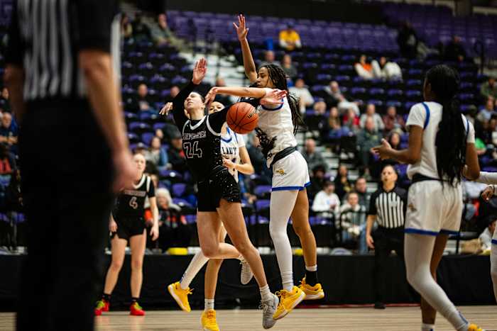 Jefferson Willamette 6A Oregon girls basketball quarterfinal 2024 Naji Saker-40
